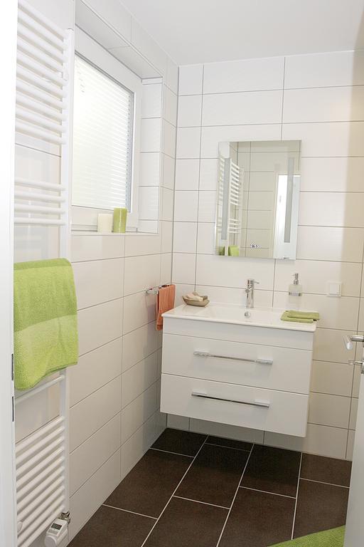 Business + Life Apartment Ferienwohnung Ransbach-Baumbach Esterno foto